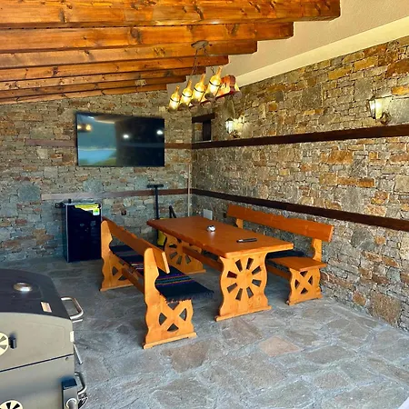 Villa Art Ii *
